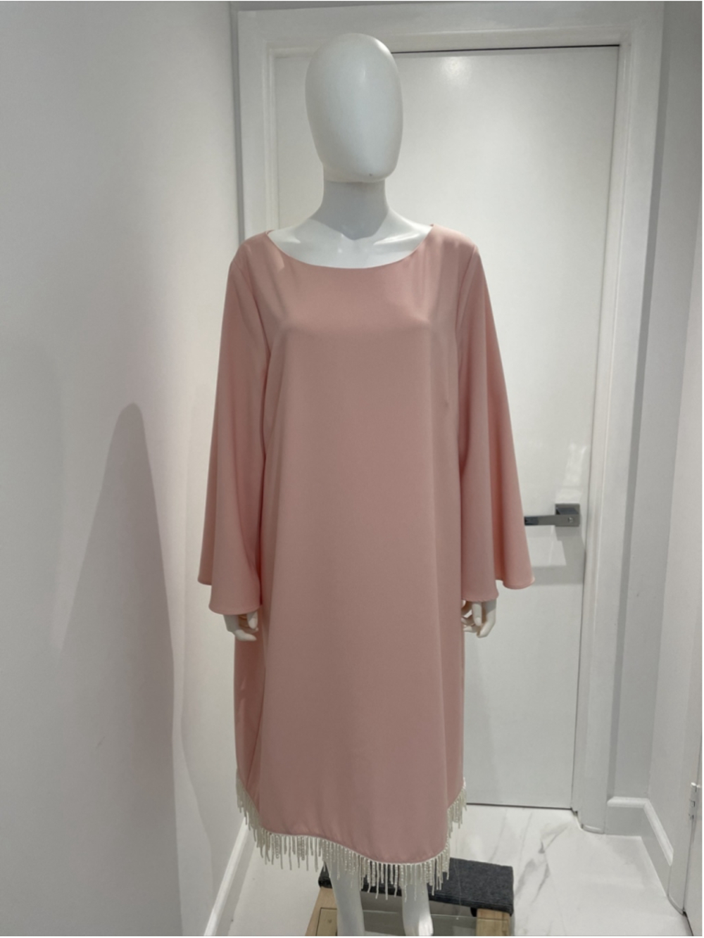 WEILL PINK DRESS PEARL BOTTOM ALL AROUND Size 18/20